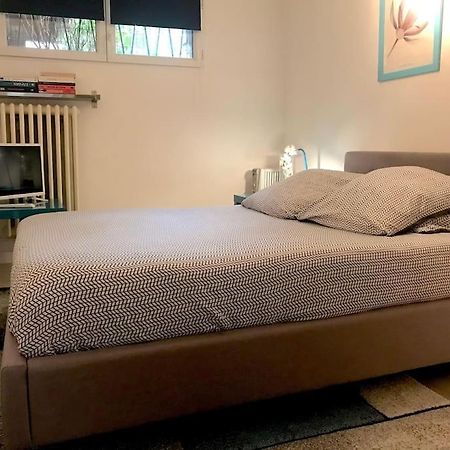 Appartement Cosy, Independant Avec Jardin Meudon Eksteriør bilde